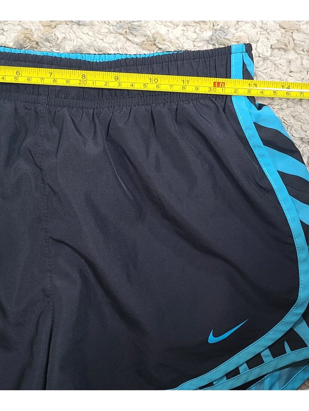 Nike Dri-FIT Women's Athletic Shorts Black and Blue Size Small